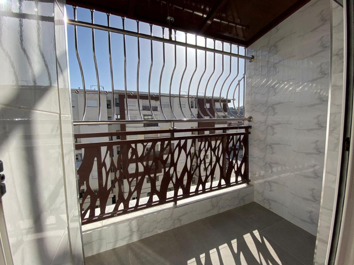 La Perle Du Detroit : Appartement Familial A Mesnana Golf Tanger. Ngoại thất bức ảnh
